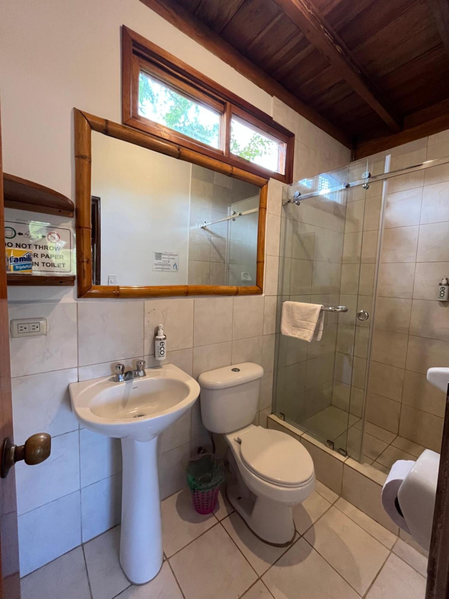 Victor Hugo Hotel Puerto Lopez Ngoại thất bức ảnh