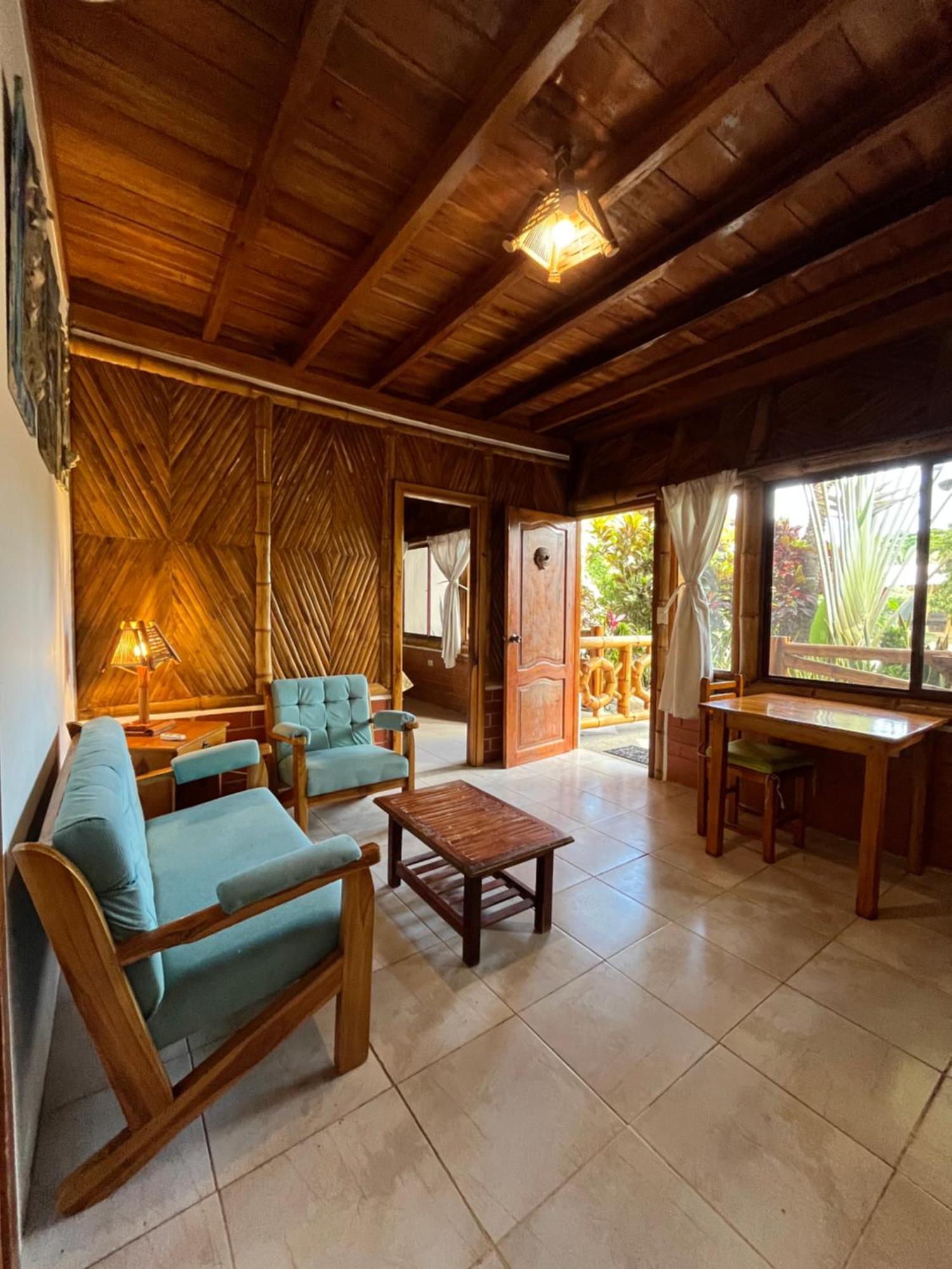 Victor Hugo Hotel Puerto Lopez Ngoại thất bức ảnh